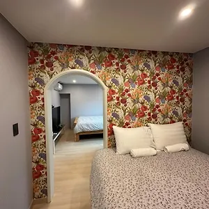 2* Maison d'hôtes Station R